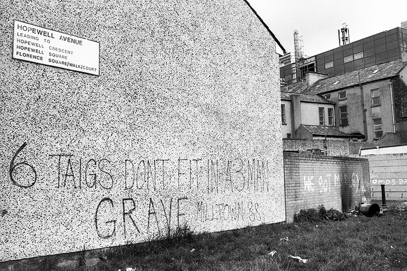 The Troubles in Belfast, Northern Ireland : Personal Photo Projects :  Richard Moore Photography : Photographer : 